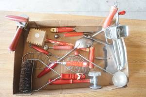 lot 312 image: Vintage Red Handled Kitchen Utensils