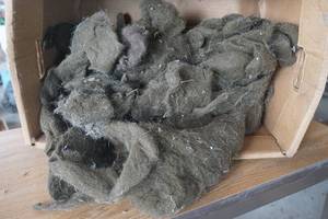 lot 332 image: Bison fur