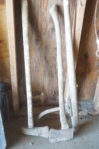 lot 401 image: Axe-Splitting maul-Log Roller