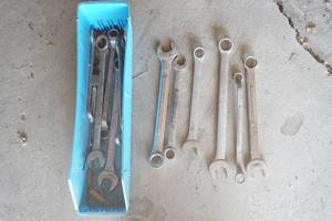 lot 408 image: Large Combination Wrench Set