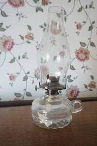 lot 437 image: Small Kerosene Lamp