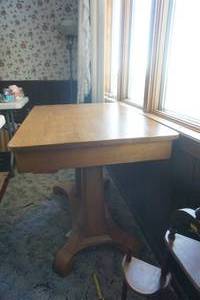 lot 449 image: Wood Desk Table