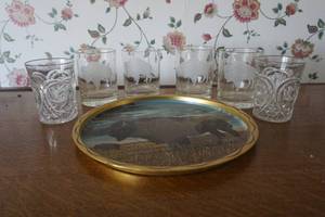 lot 486 image: Buffalo Drinking Glasses and tray