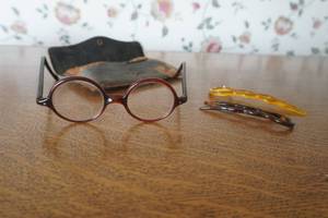 lot 503 image: Vintage Bifocals, hair pins
