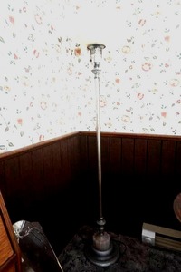 lot 504 image: vintage lamp