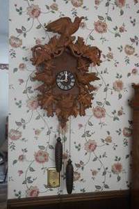 lot 508 image: Antique Wood CooCoo Clock