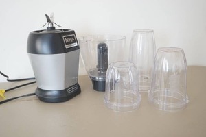 lot 610 image: Nutri Ninja Professional