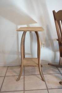 lot 646 image: Wood Plant stand