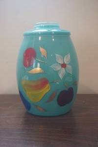 lot 672 image: Colored Glass Cookie Jar