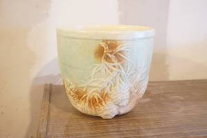 lot 749 image: Mccoy Planter