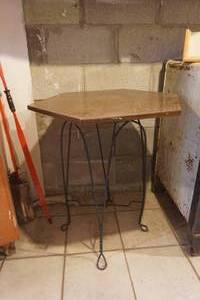 lot 757 image: Hexagon Wood table