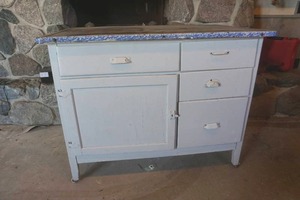lot 785 image: Vintage Kitchen Table
