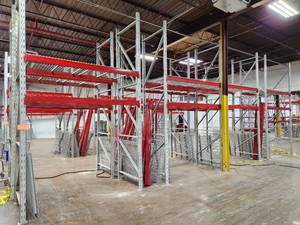 Pallet Racking - Uprights (7), Cross Beams (24), Grates (24)