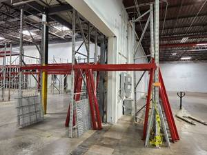 Pallet Racking - Uprights (4), Cross Beams (12), Grates (12)