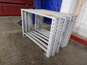 Pallet Racking (Tear Drop Style) - Uprights (4), Cross Beams (6), Grates (3)