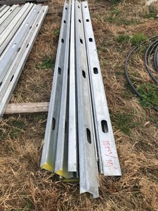 10 Steel Framing Studs (10 pcs)