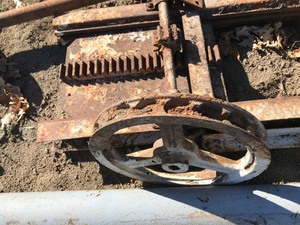 Grain Bin Bottom & Pipes