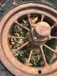 2 Steel Spoked Wheels (18 & 25)