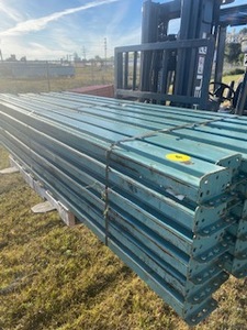 lot 4 image: 42pcs 5 Horizontal Beams 108 Long