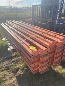 lot 8 image: 35pcs 3.5 Horizontal Beams 108 Long