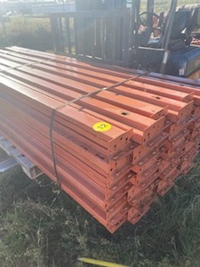 lot 12 image: 49pcs 3.5 Horizontal Beams 108 Long