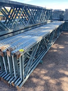 lot 43 image: 10pcs 36 Vertical Uprights 240 Tall