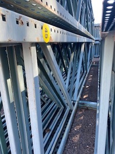 lot 45 image: 10pcs 36 Vertical Uprights 240 Tall