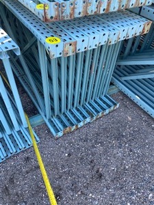 lot 53 image: 10pcs 36 Vertical Uprights 168 Tall