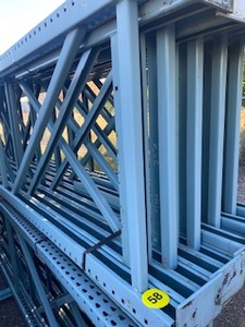 lot 58 image: 10pcs 36 Vertical Uprights 300 Tall