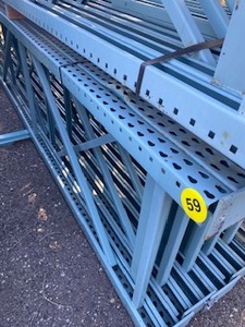 lot 59 image: 10pcs 36 Vertical Uprights 300 Tall