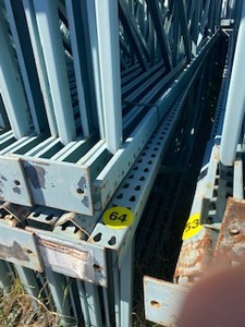 lot 64 image: 10pcs 36 Vertical Uprights 264 Tall