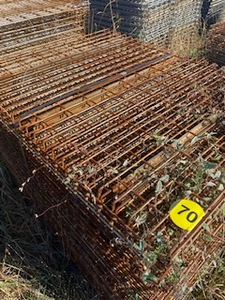 lot 70 image: 36pcs 36x46 Wire Decking