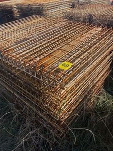 lot 69 image: 40pcs 36x46 Wire Decking