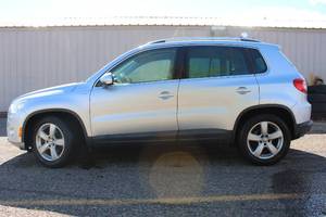 2010 Volkswagen Tiguan - AWD