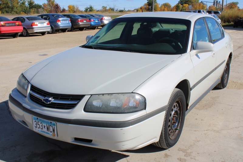 2390 MN Auto Auctions Thursday Night LET US SELL YOUR CAR HALF