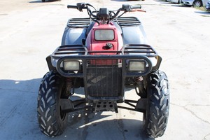 lot 32 image: Polaris 400 4x4