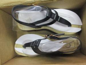 Journee Collection Womens Bianca S...