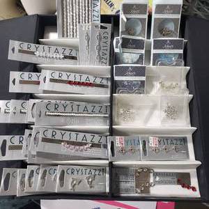 34-Cards Of Beads & Jewlery Makings