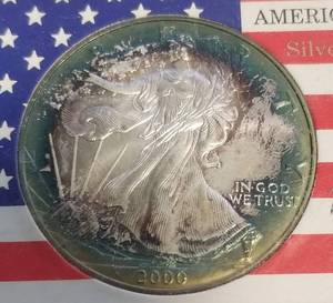 2000 AMERICAN SILVER EAGLE NICELY TONED