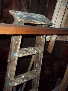 lot 10 image: 12 what an A-frame step ladder...