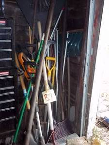 lot 87 image: Corner lot of Yard Tools and equipm...