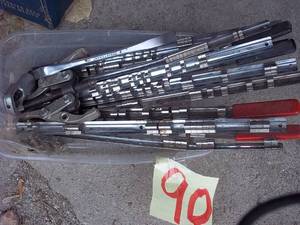 lot 90 image: Large lot of socket rails, cotter p...