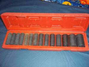 lot 153 image: Complete Metric 12 deep well Impa...