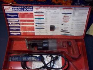 lot 156 image: Heavy Duty Electric Milwaukee sawza...