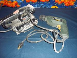 lot 159 image: Black and Decker sheet sander and B...