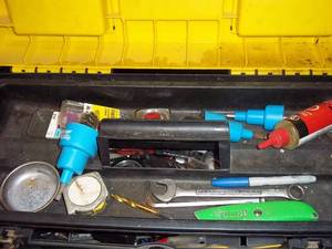 lot 189 image: Stanley 24 plastic toolbox with tr...