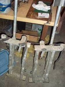 lot 197 image: Complete set of (2) Aluminum drywal...