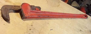 lot 218 image: Vintage 36 Rothenberger pipe wrenc...