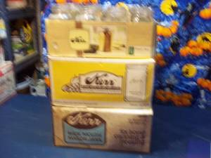 lot 226 image: Assorted Lot of (36) glass canning ...