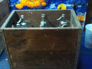 lot 230 image: Antique wooden Fizz Sparkling Water...